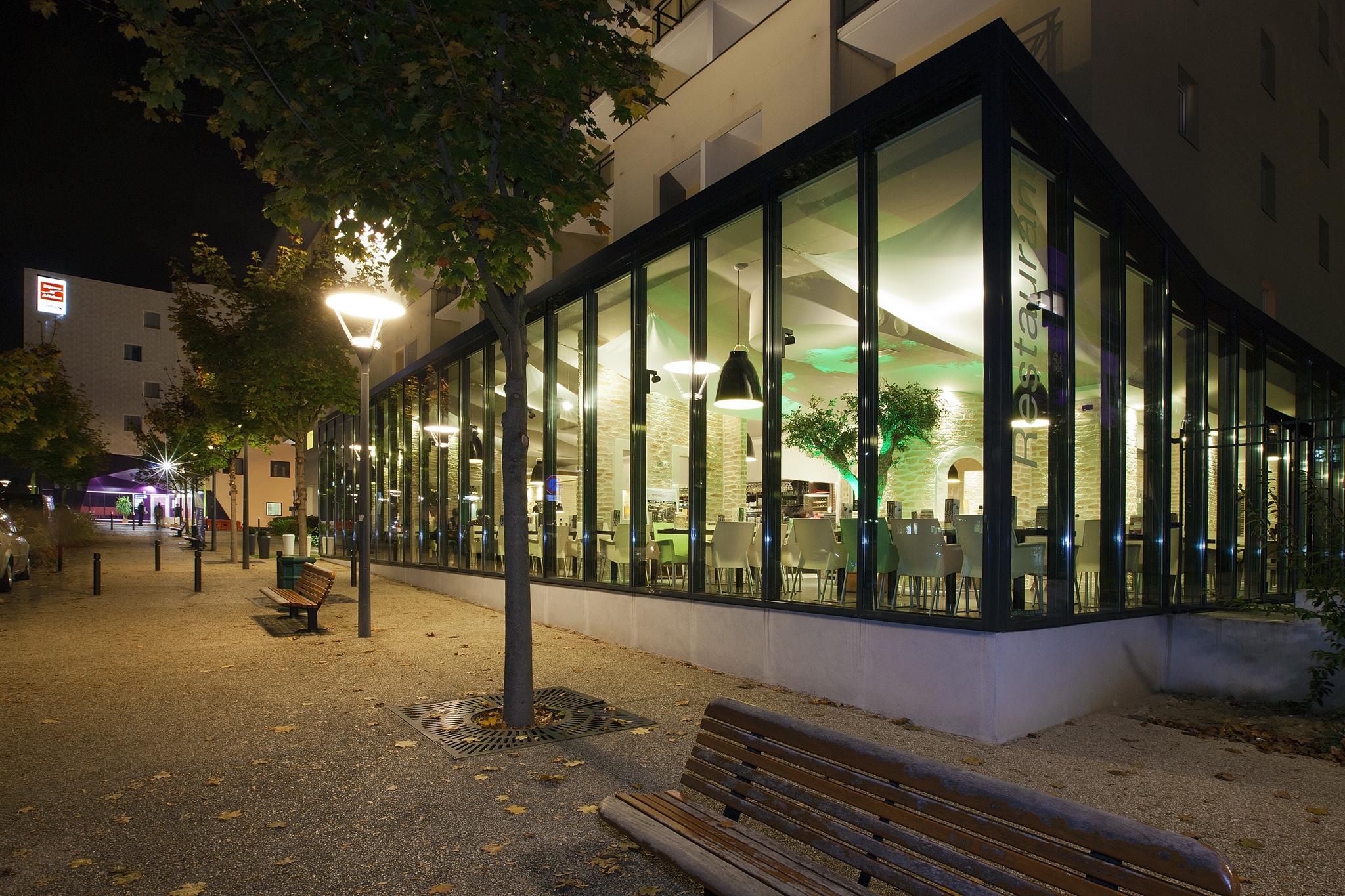 Residhome Paris-Massy Екстериор снимка