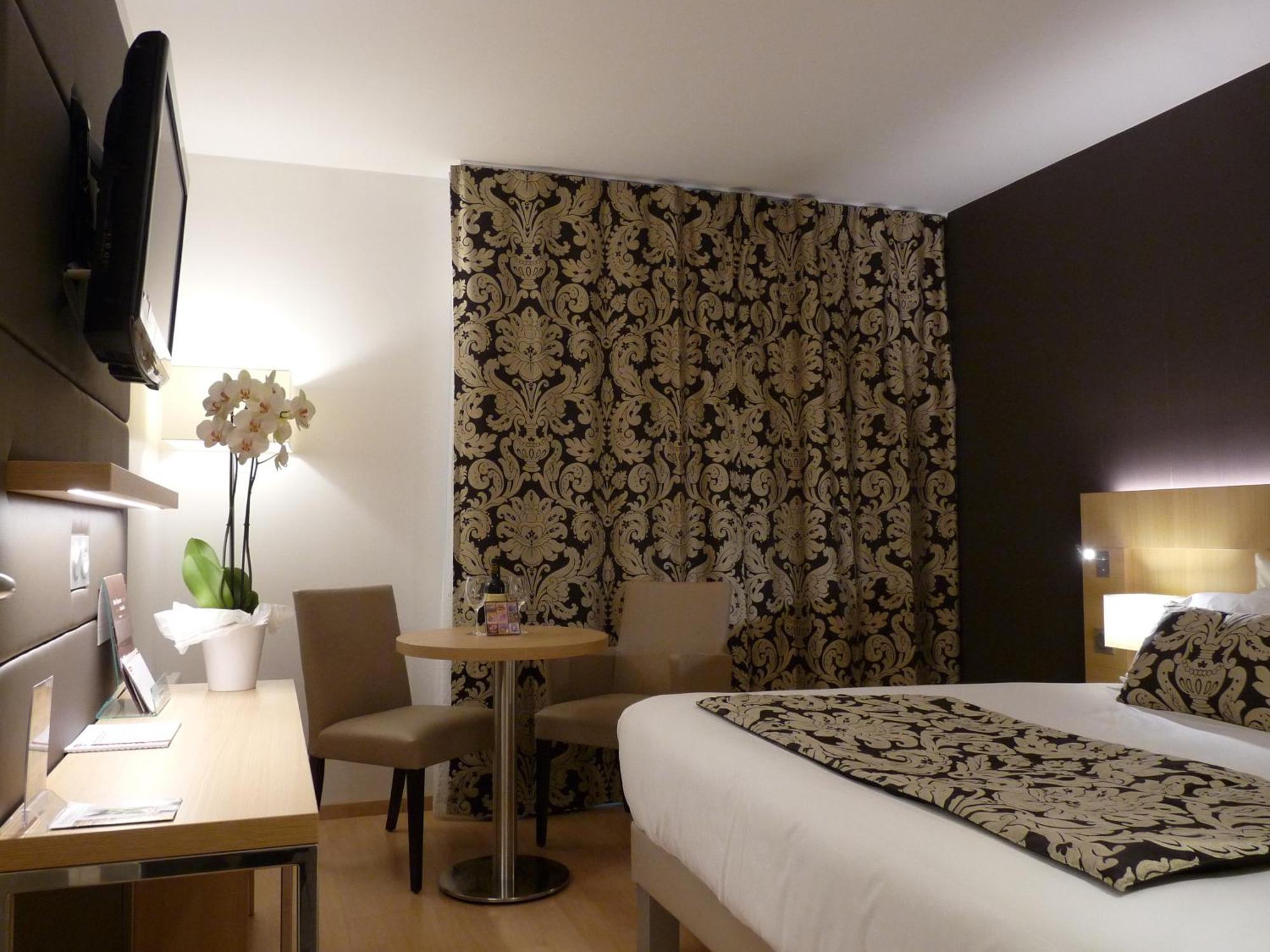 Residhome Paris-Massy Стая снимка