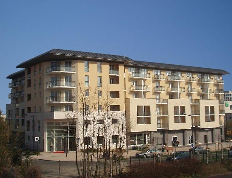 Residhome Paris-Massy Екстериор снимка