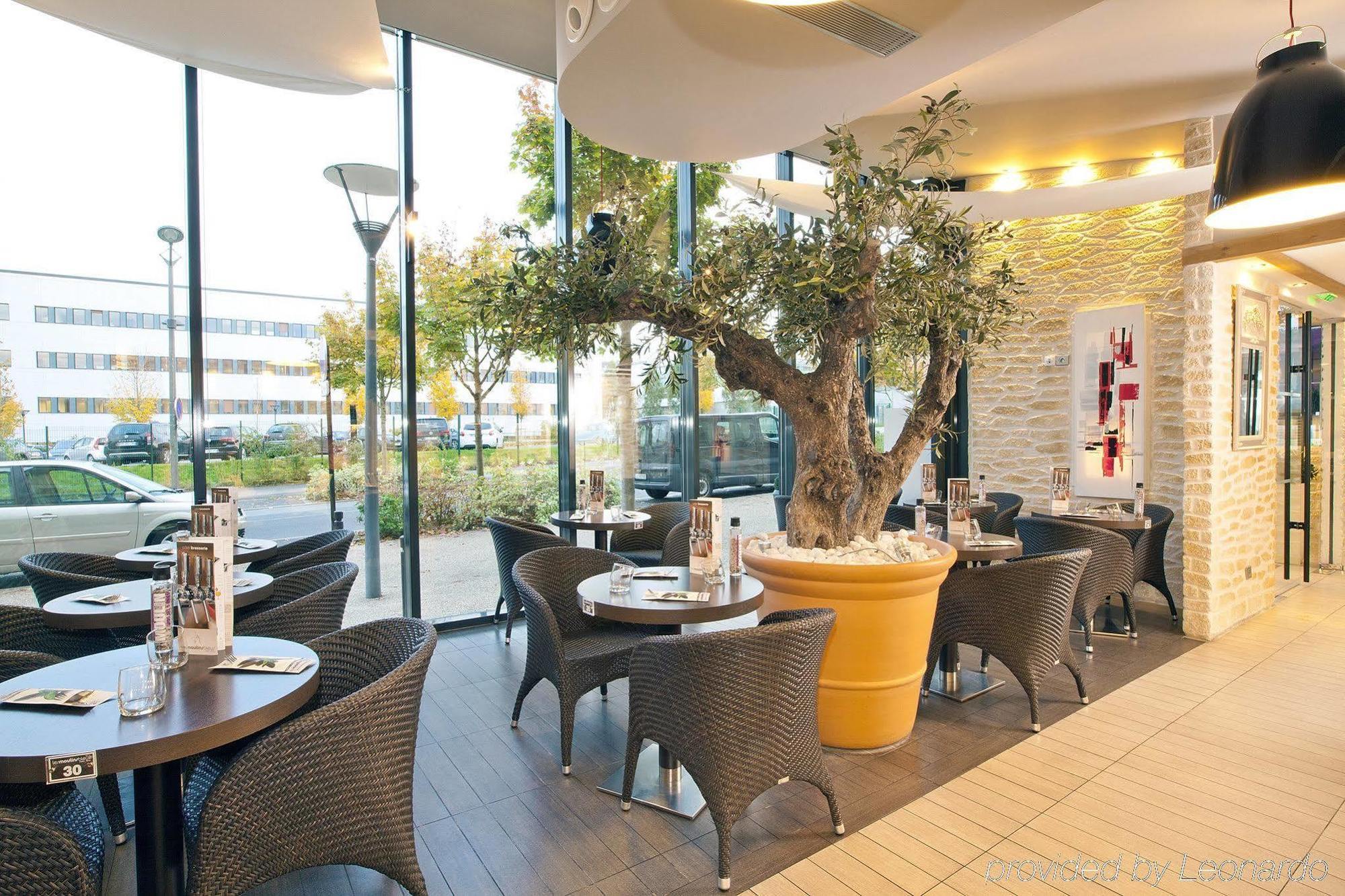 Residhome Paris-Massy Екстериор снимка