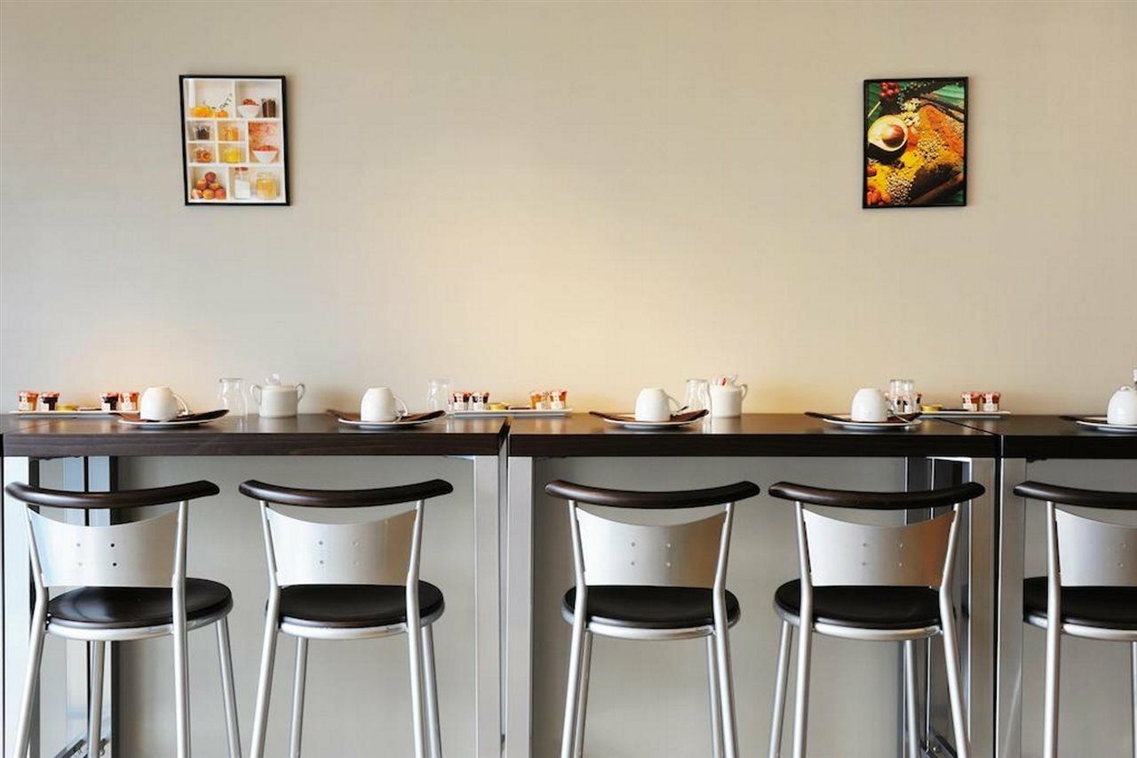 Residhome Paris-Massy Екстериор снимка